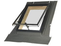 WSZ окно-люк для выхода на крышу в комплекте с универсальным окладом